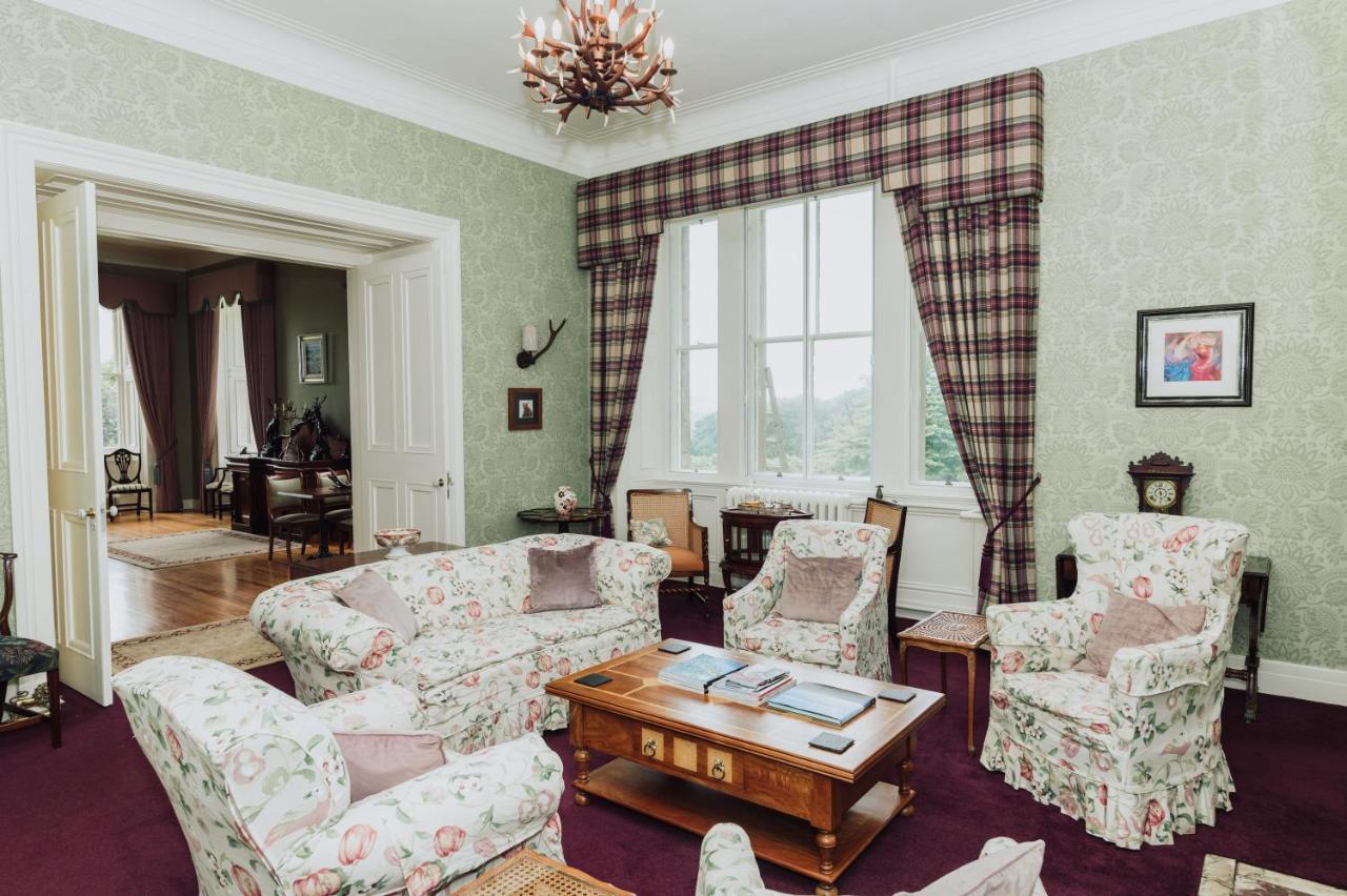 Netherdale House & The Coach House Turriff エクステリア 写真