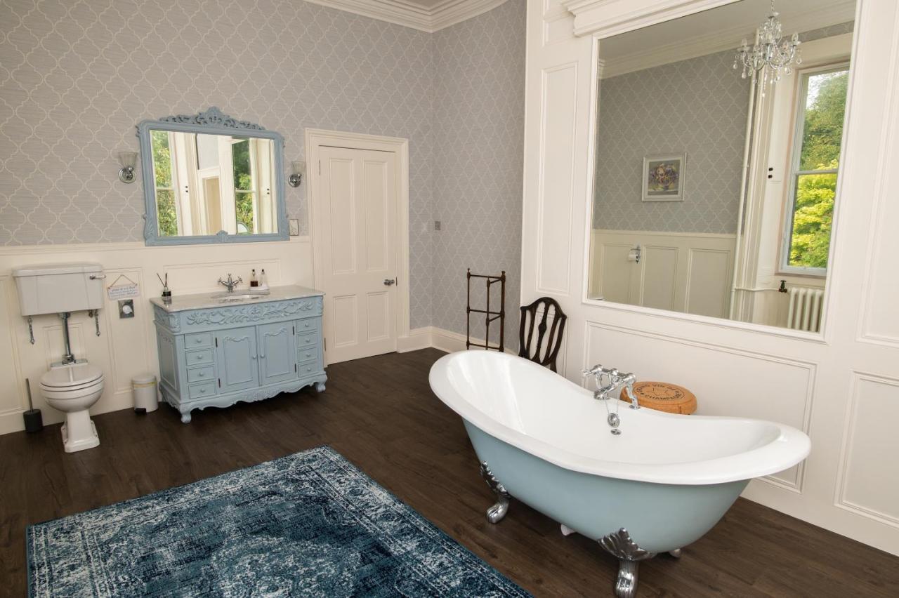 Netherdale House & The Coach House Turriff エクステリア 写真