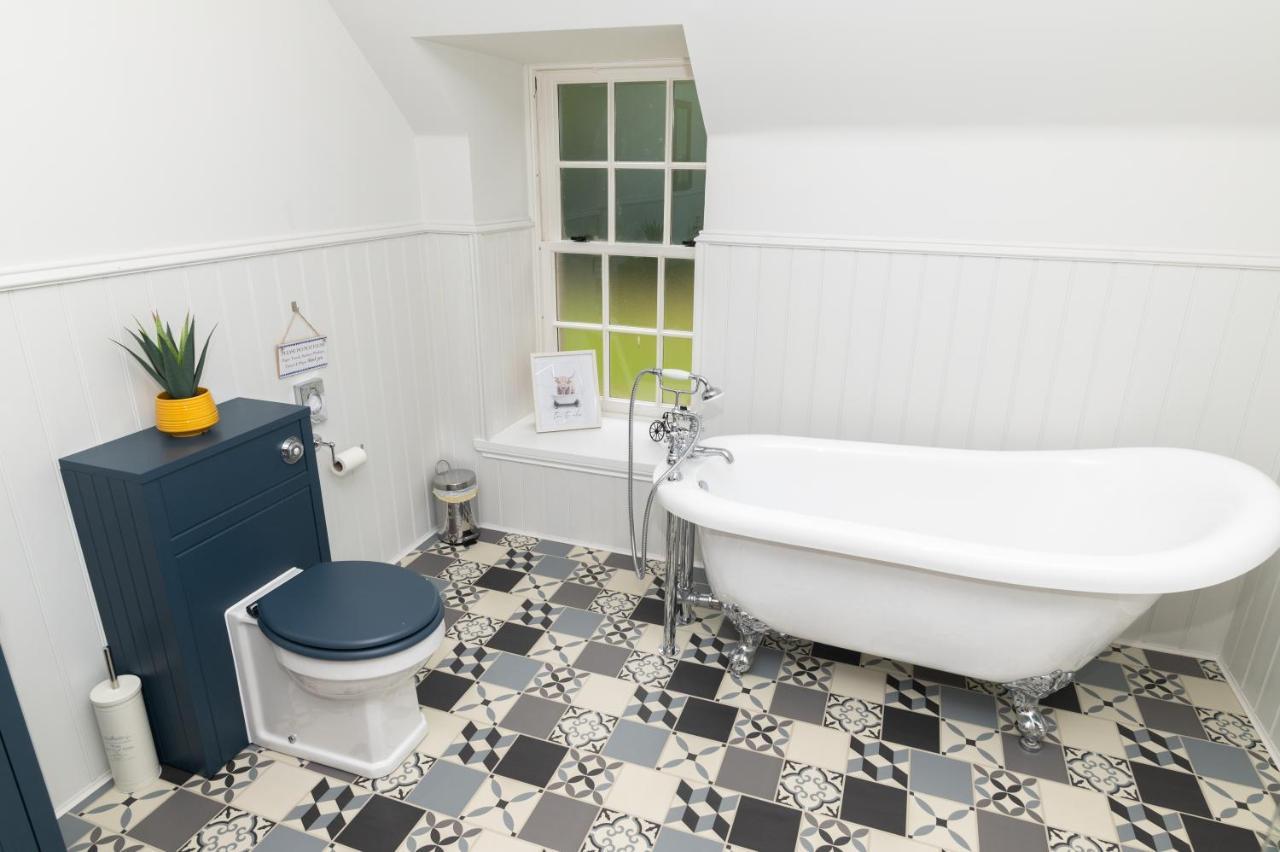 Netherdale House & The Coach House Turriff エクステリア 写真