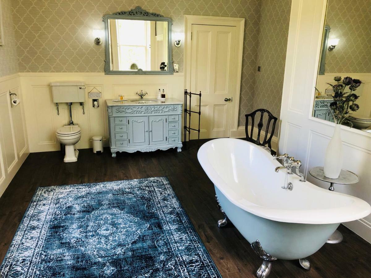 Netherdale House & The Coach House Turriff エクステリア 写真